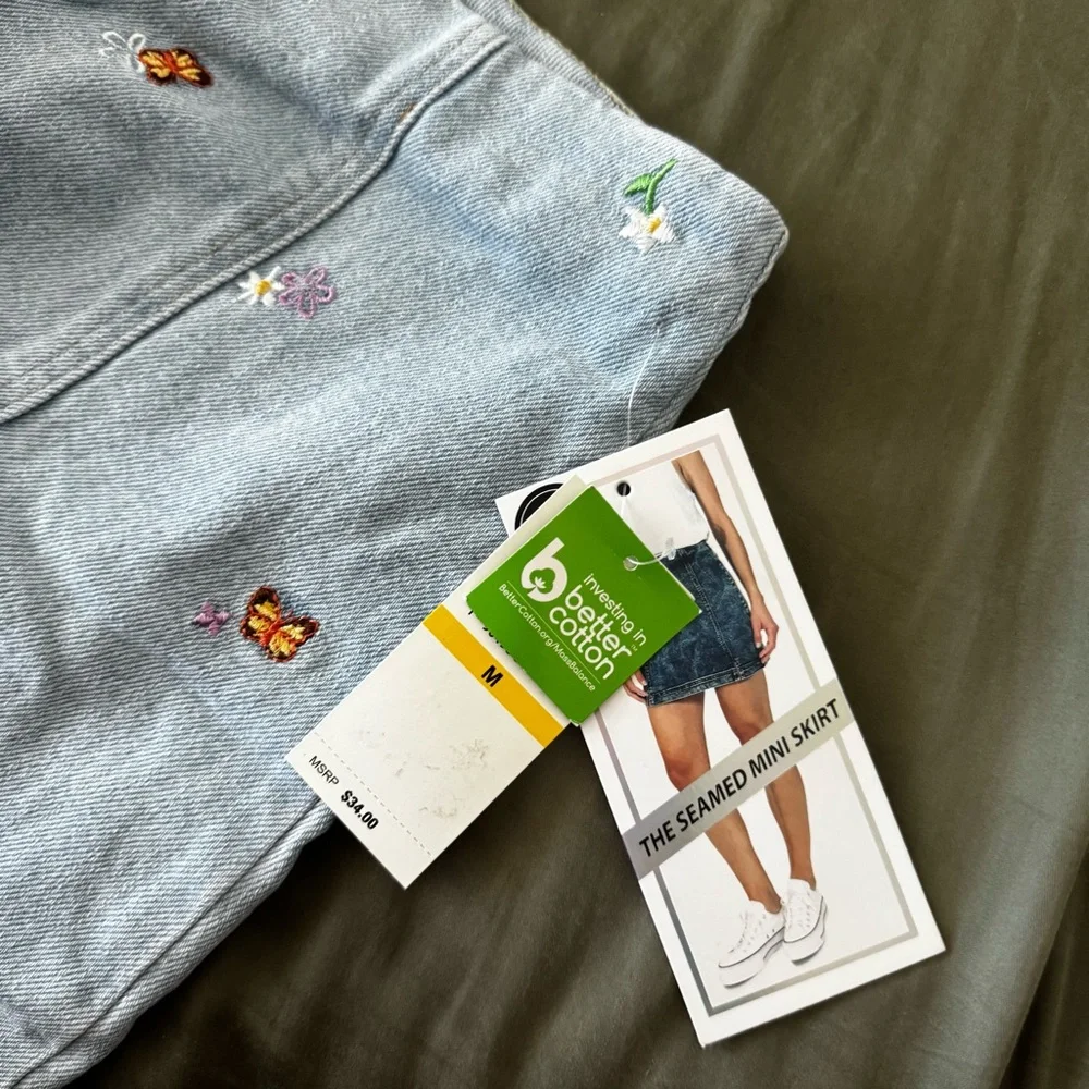 Tinseltown Light Blue Embroidered Denim Skirt - Picture 2 of 3